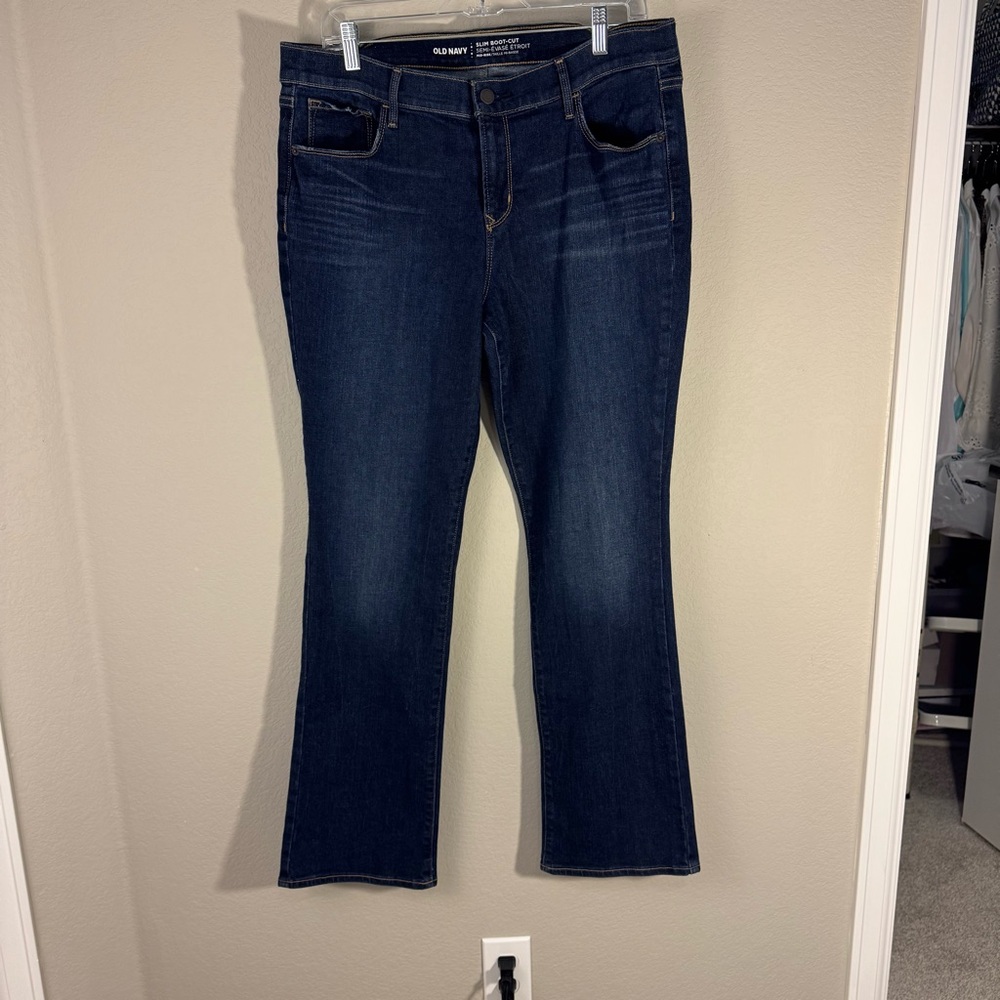 Old navy slim boot, cut mid rise Blue Jeans